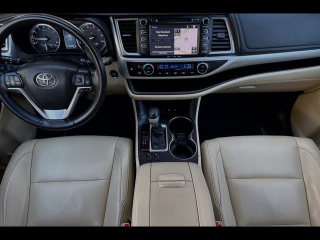 2017 Toyota Highlander XLE