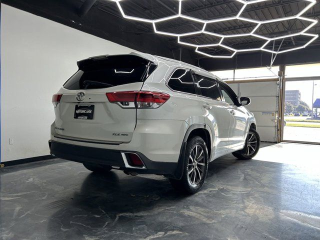 2017 Toyota Highlander XLE