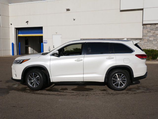 2017 Toyota Highlander XLE