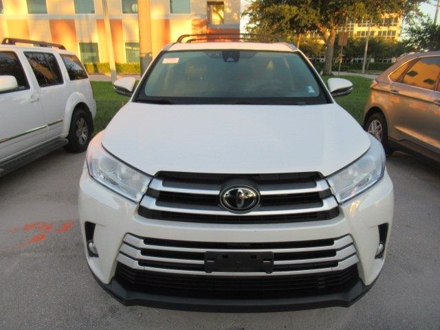 2017 Toyota Highlander XLE