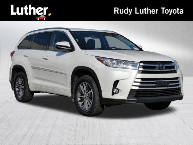 2017 Toyota Highlander XLE