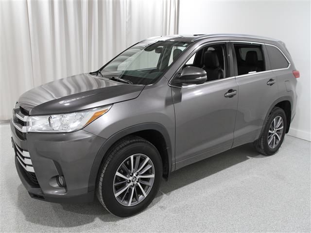 2017 Toyota Highlander XLE