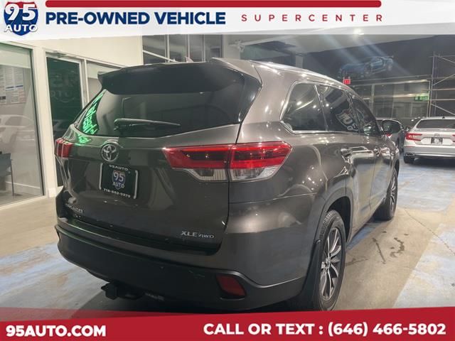 2017 Toyota Highlander XLE