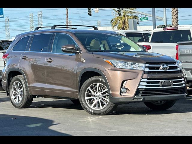 2017 Toyota Highlander XLE