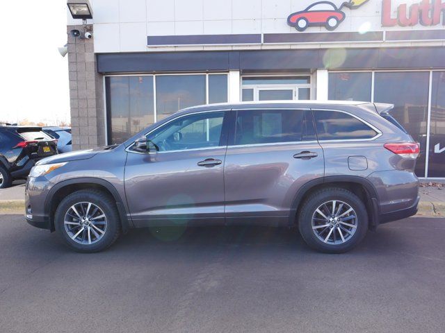 2017 Toyota Highlander XLE