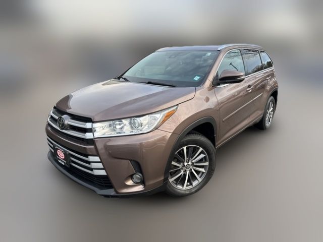 2017 Toyota Highlander 