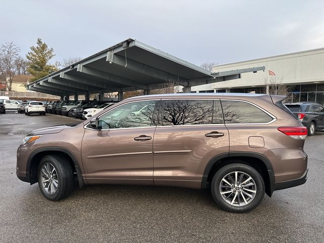 2017 Toyota Highlander 