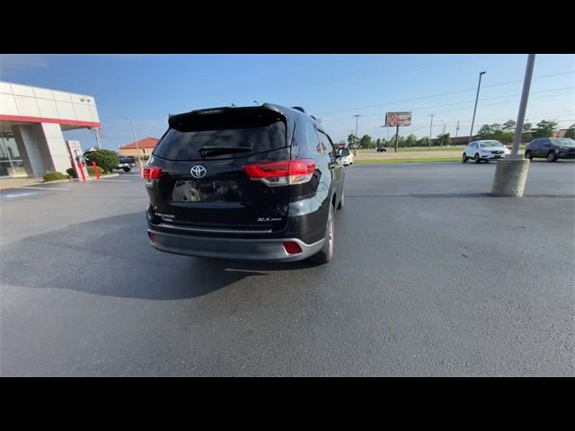 2017 Toyota Highlander XLE