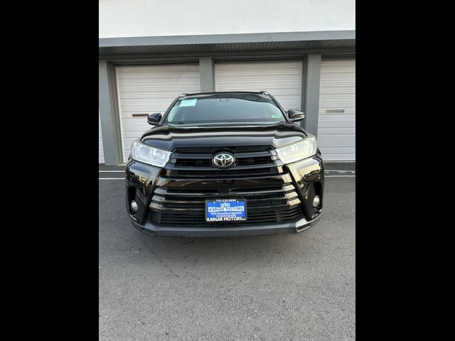2017 Toyota Highlander 