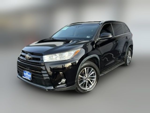 2017 Toyota Highlander 