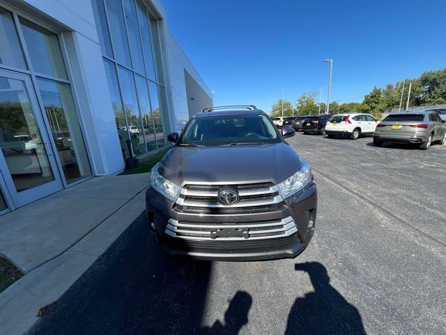 2017 Toyota Highlander 