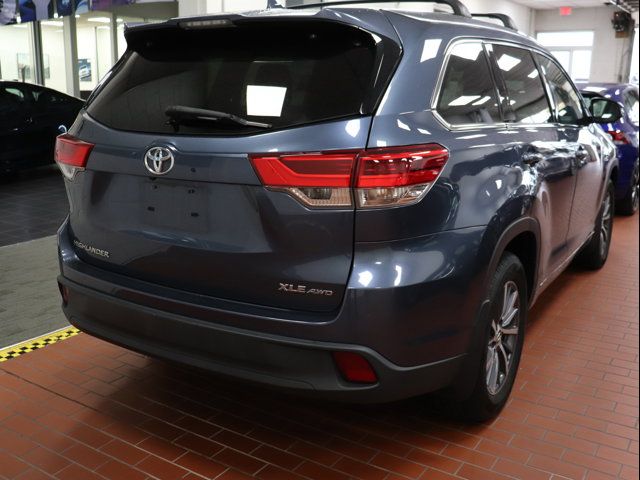 2017 Toyota Highlander XLE