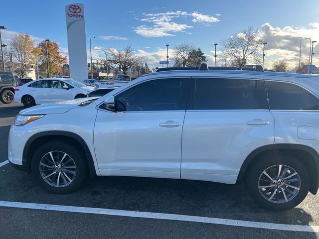 2017 Toyota Highlander XLE