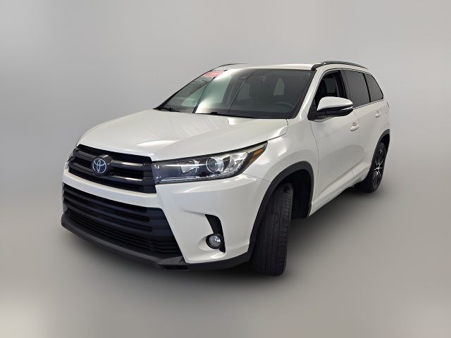 2017 Toyota Highlander SE