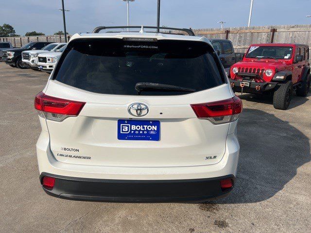 2017 Toyota Highlander XLE