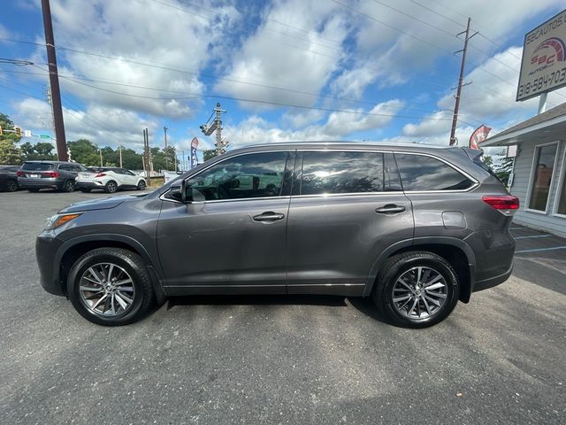 2017 Toyota Highlander XLE