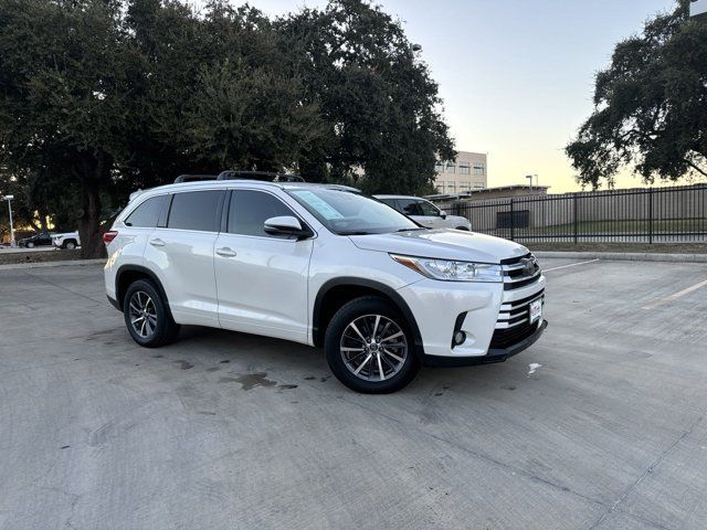 2017 Toyota Highlander XLE