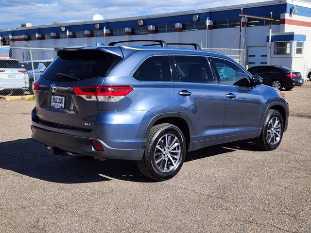 2017 Toyota Highlander XLE