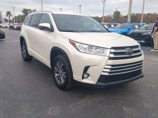 2017 Toyota Highlander XLE