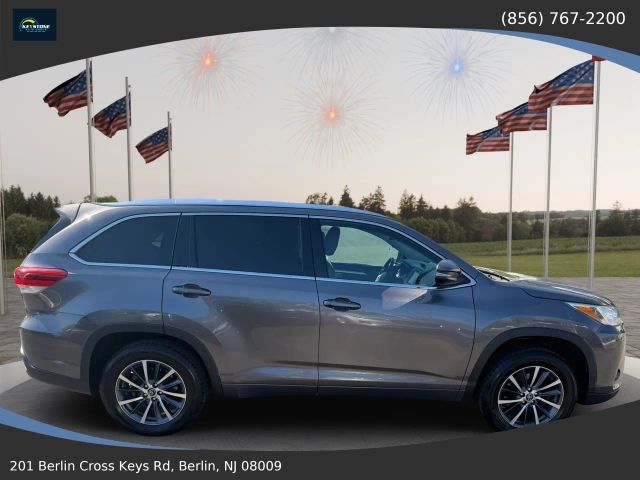 2017 Toyota Highlander XLE