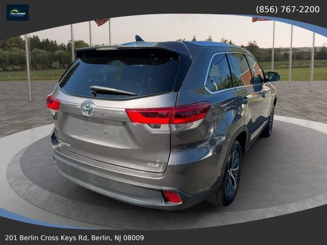 2017 Toyota Highlander XLE