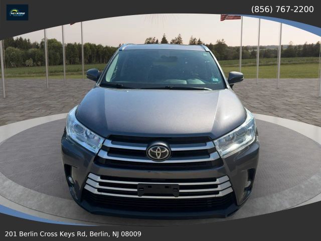 2017 Toyota Highlander XLE
