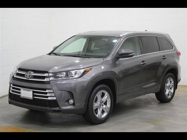 2017 Toyota Highlander 