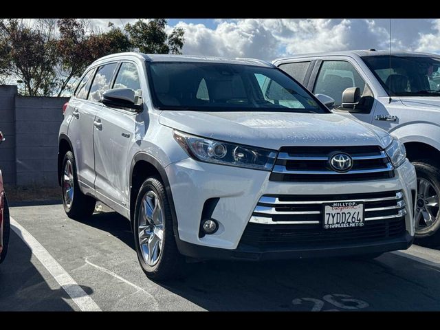 2017 Toyota Highlander 