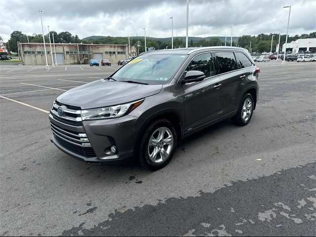 2017 Toyota Highlander 