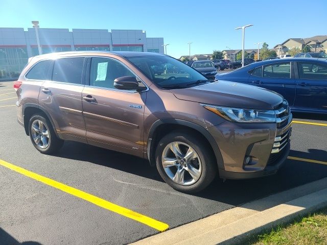 2017 Toyota Highlander 