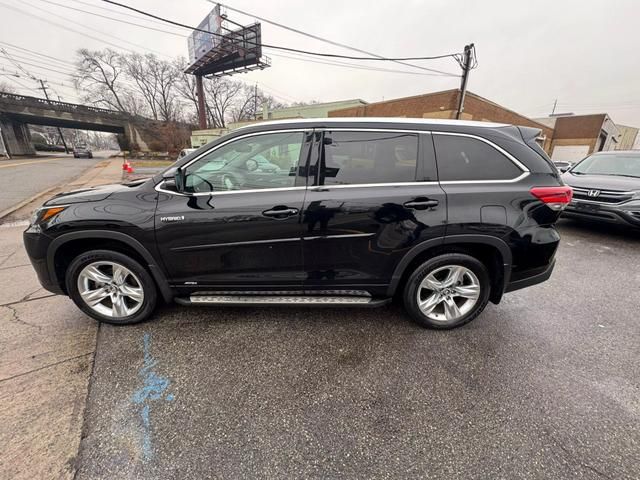 2017 Toyota Highlander Hybrid Limited Platinum