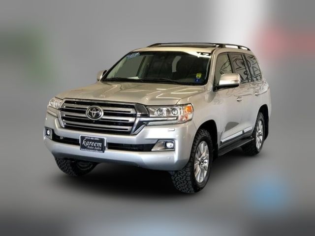 2017 Toyota Land Cruiser Base