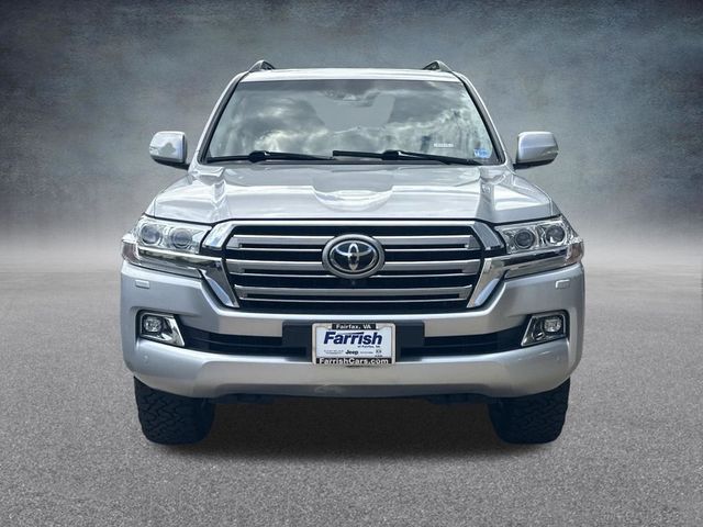 2017 Toyota Land Cruiser Base