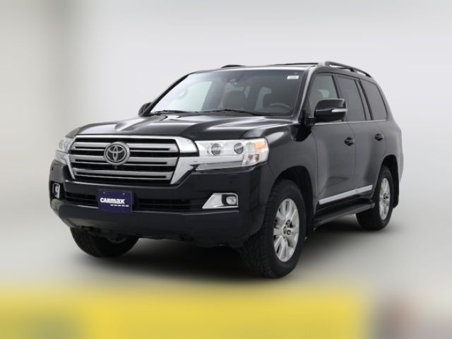 2017 Toyota Land Cruiser Base