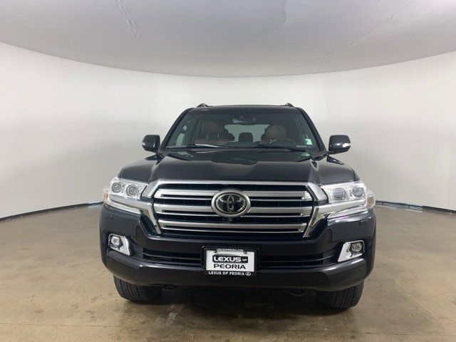 2017 Toyota Land Cruiser Base