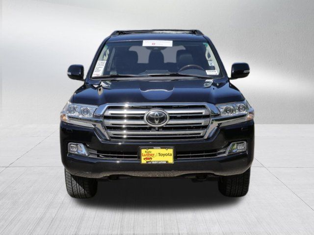 2017 Toyota Land Cruiser Base