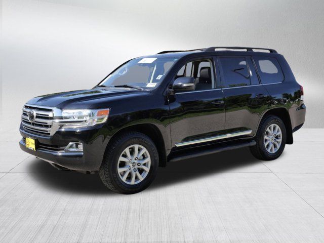 2017 Toyota Land Cruiser Base