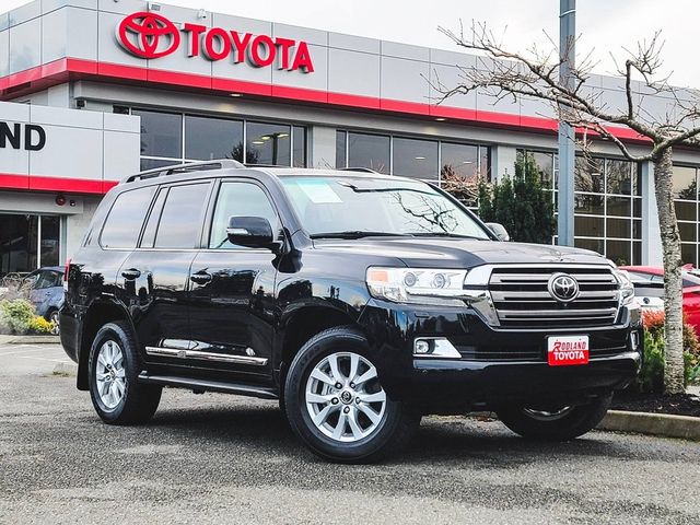 2017 Toyota Land Cruiser Base