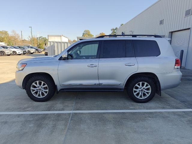 2017 Toyota Land Cruiser Base