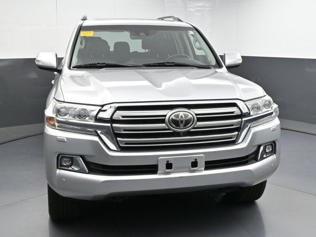 2017 Toyota Land Cruiser Base