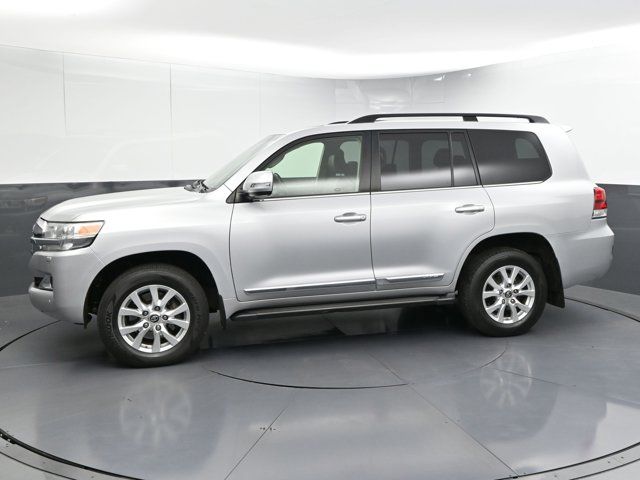 2017 Toyota Land Cruiser Base