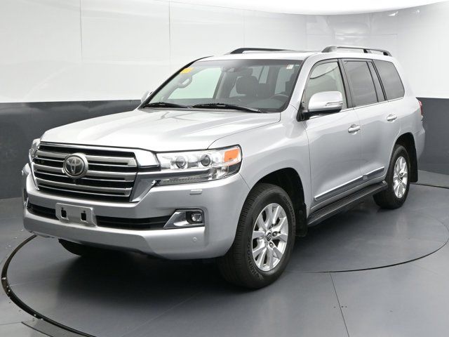 2017 Toyota Land Cruiser Base