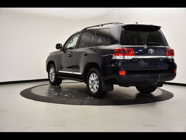 2017 Toyota Land Cruiser Base