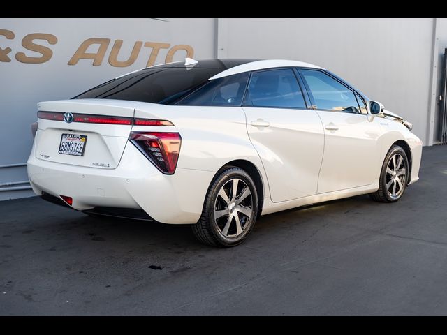 2017 Toyota Mirai Base