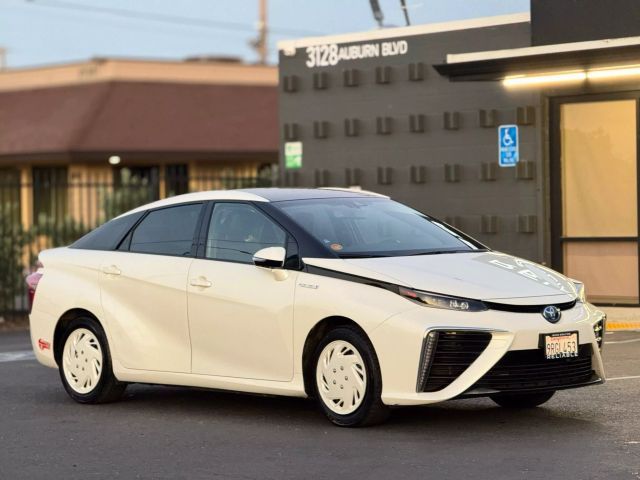 2017 Toyota Mirai Base