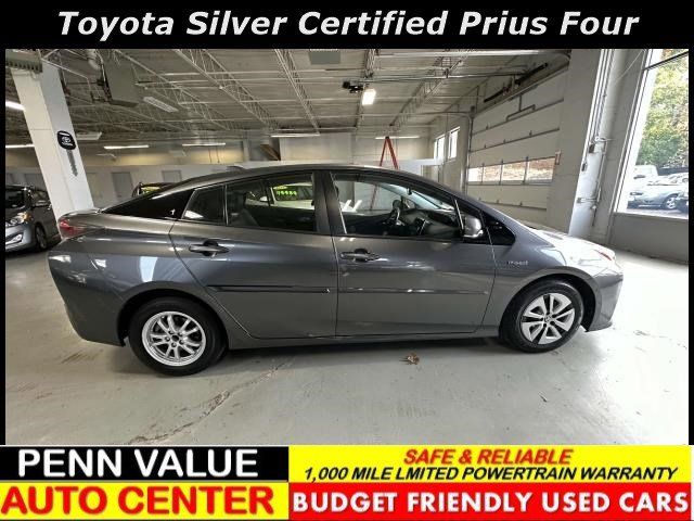 2017 Toyota Prius 