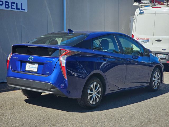 2017 Toyota Prius Two