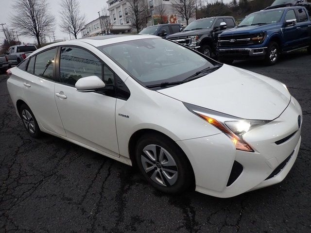 2017 Toyota Prius Four