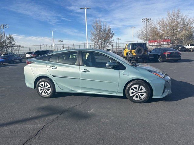 2017 Toyota Prius Four