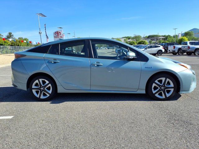 2017 Toyota Prius Four